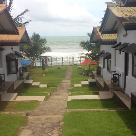 Ramon Beach Resort Амбалангода Экстерьер фото